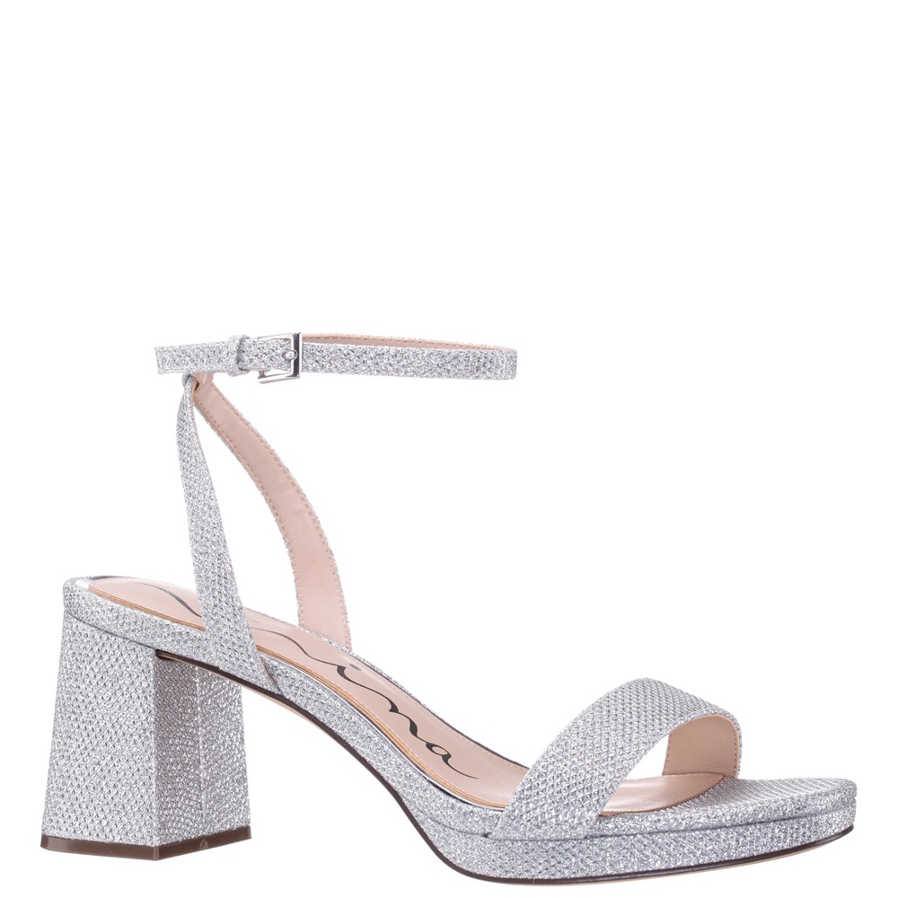 Nina Bergen Block Heel Sandals Silver 7.5M New with box.